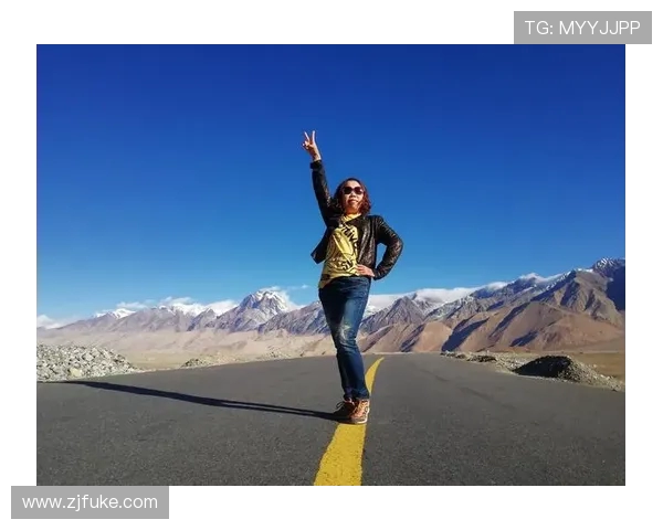 深度对话:探索黄芳在CSGO中的成长与挑战之路 深度对话:探索黄芳在CSGO中的成长与挑战之路