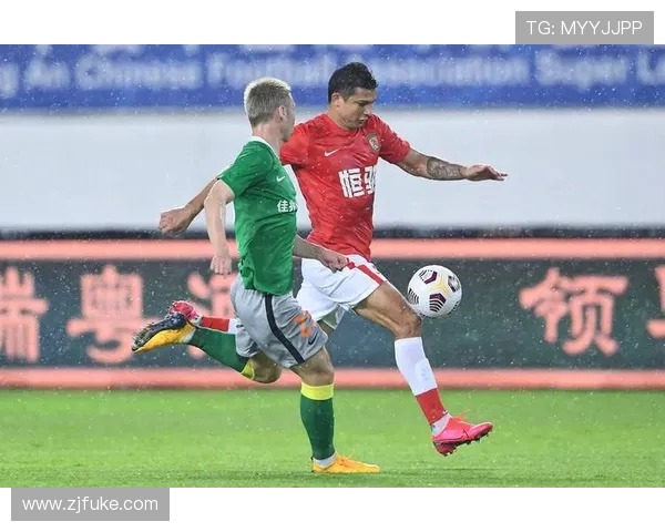 深圳足球队转型之路的挑战与机遇全景解析