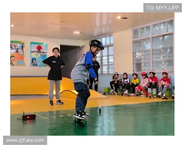 西安滑板队在极限运动会中的默契配合与精彩表现分析