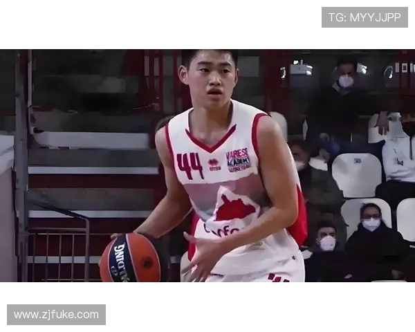 NBA球星与中国球员的对决:技术风格与文化碰撞的精彩瞬间 NBA球星与中国球员的对决:技术风格与文化碰撞的精彩瞬间