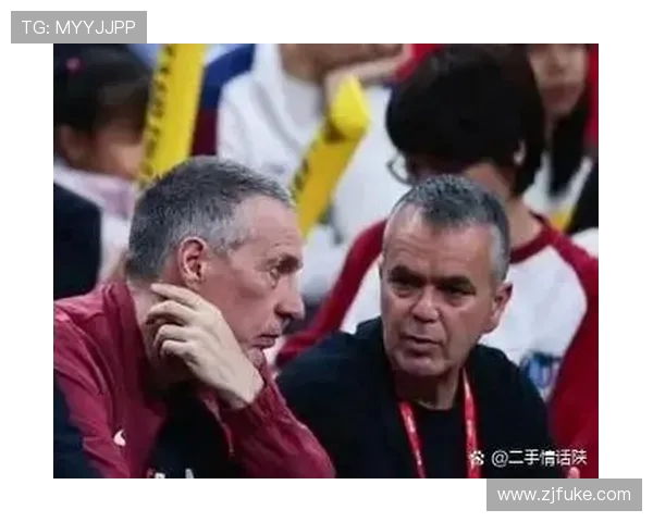 男篮对阵法国周鹏冲突事件引发热议球迷关注背后的故事与影响