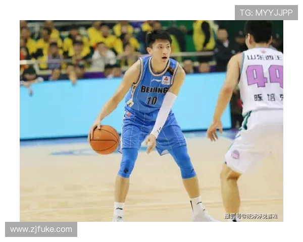 上海羽毛球队战术变革引发热议助力球队重返巅峰之路 上海羽毛球队战术变革引发热议助力球队重返巅峰之路