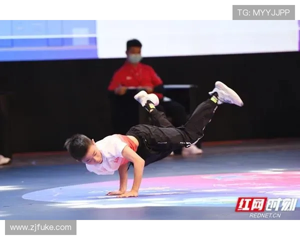 成都街舞队荣登全国技术排行榜第九名展现实力与风采